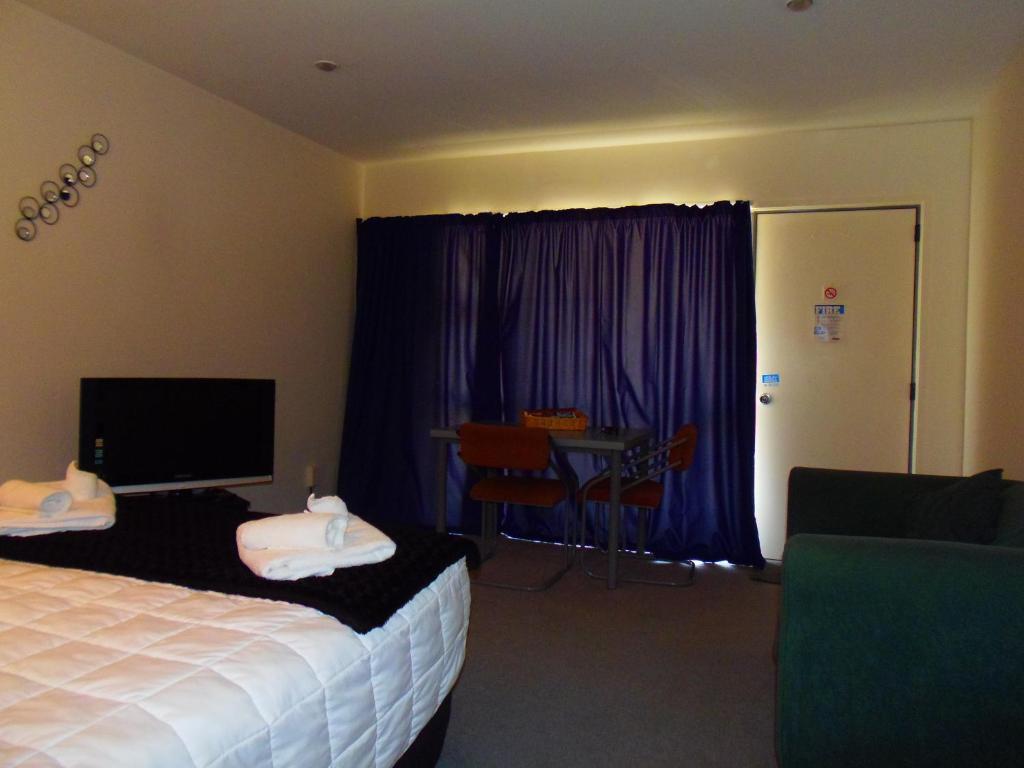 Kapiti Lindale Motel And Conference Centre Paraparaumu Δωμάτιο φωτογραφία